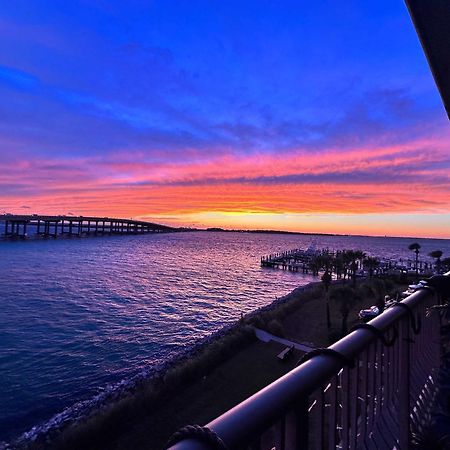 5 Star Resort 11Th Fl Stunning Sunrise 2Br 2Ba King Suite,Pools ,Shuttle Or Walk To Beach Destin Kültér fotó