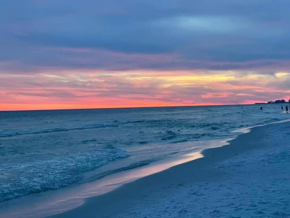 5 Star Resort 11Th Fl Stunning Sunrise 2Br 2Ba King Suite,Pools ,Shuttle Or Walk To Beach Destin Kültér fotó